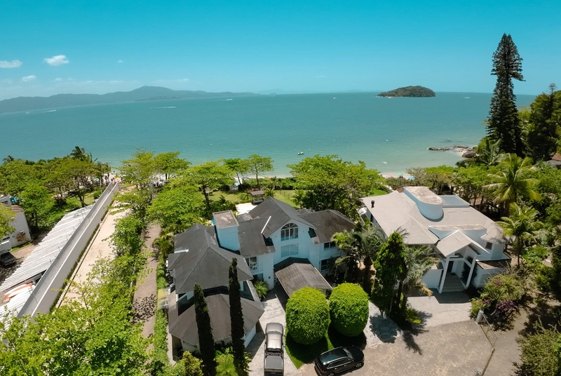 Casa de Alto Padrão com Vista Mar em Canajurê – Florianópolis: 43ª foto da galeria de imagens do imóvel