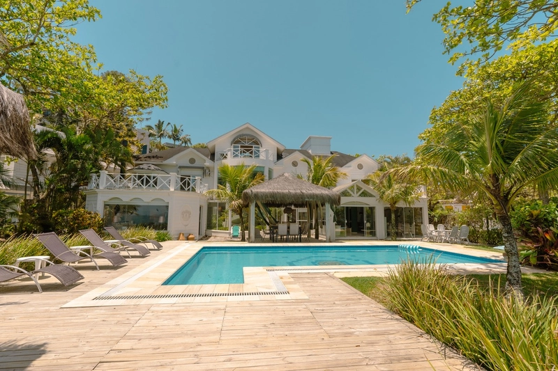 Casa de Alto Padrão com Vista Mar em Canajurê – Florianópolis: 16ª foto da galeria de imagens do imóvel