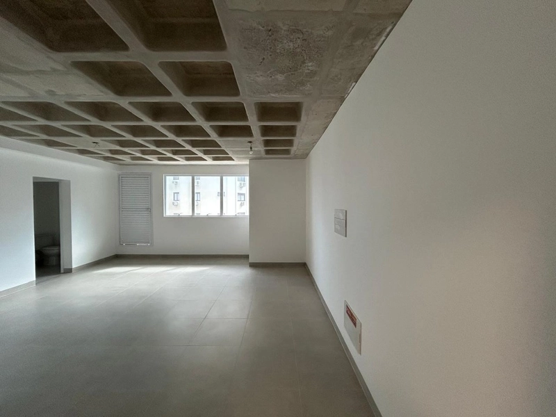 Sala a centro centro medico Vitor Konder: 1ª foto da galeria de imagens do imóvel