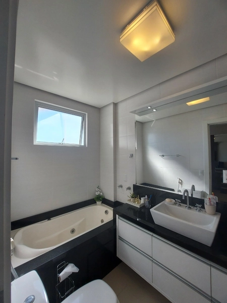 Apartamento 2 suítes 2 vagas garagens  venda próximo ao WOA beira mar: 9ª foto da galeria de imagens do imóvel