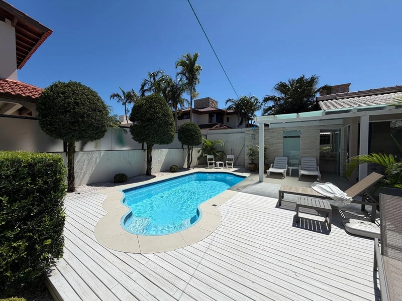 Casa residencial a venda 300 metros do mar Jurere Internacional: 30ª foto da galeria de imagens do imóvel