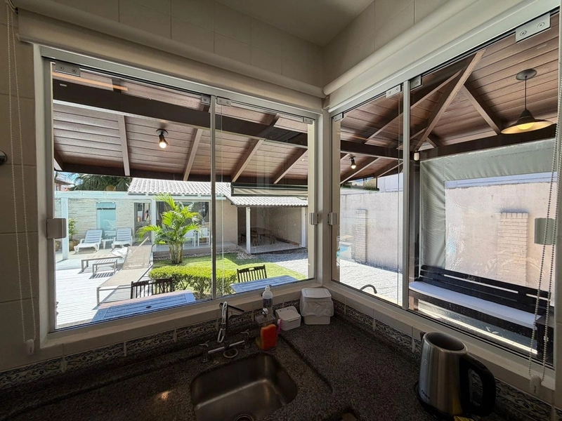 Casa residencial a venda 300 metros do mar Jurere Internacional: 20ª foto da galeria de imagens do imóvel