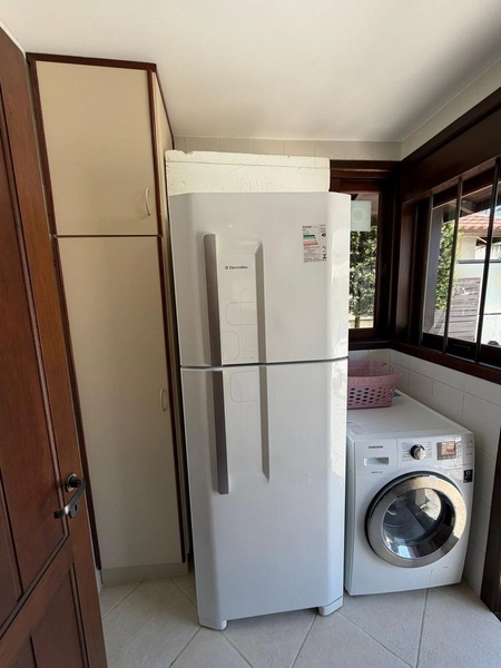 Casa residencial a venda 300 metros do mar Jurere Internacional: 24ª foto da galeria de imagens do imóvel