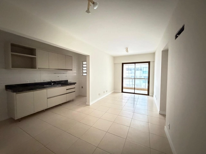 Apartamento a venda no centro perto Top MKT e Ibis Hotel: 2ª foto da galeria de imagens do imóvel