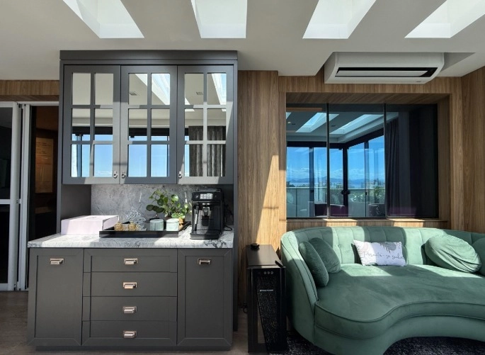 Sala comercial a venda com vista mar na Agronômica 73 metros área: 6ª foto da galeria de imagens do imóvel