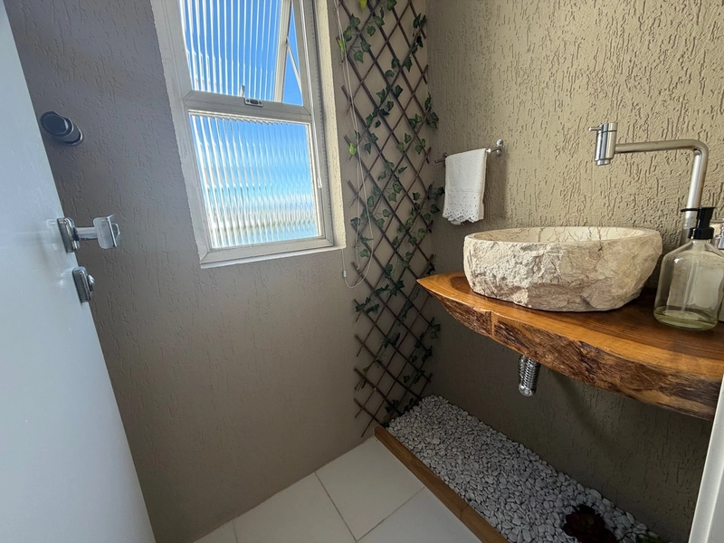Apartamento frente beira mar com 4 dormitórios sendo 2 suites 2 vagas: 12ª foto da galeria de imagens do imóvel