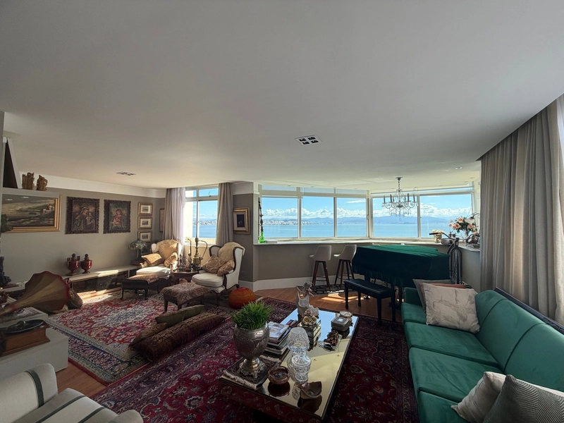 Apartamento frente beira mar com 4 dormitórios sendo 2 suites 2 vagas: 8ª foto da galeria de imagens do imóvel