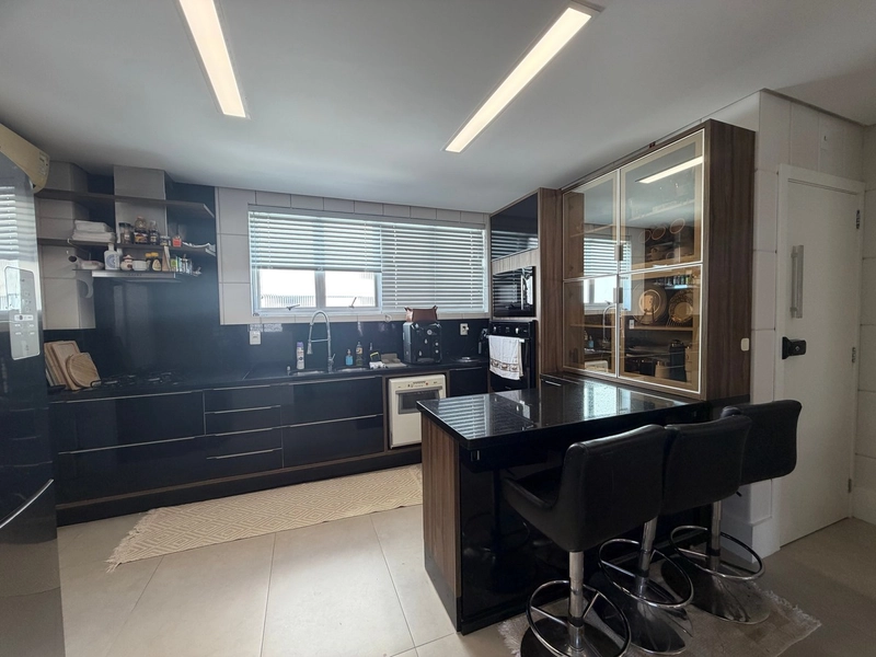 Apartamento frente beira mar com 4 dormitórios sendo 2 suites 2 vagas: 20ª foto da galeria de imagens do imóvel