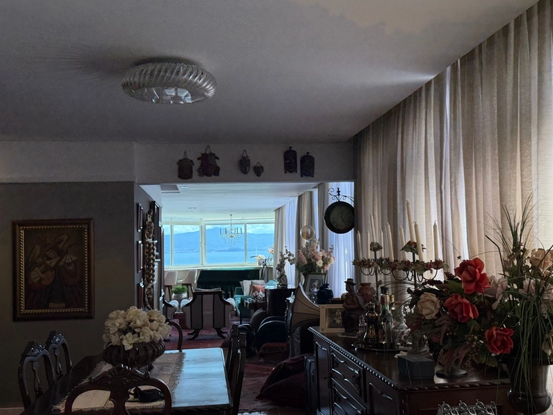 Apartamento frente beira mar com 4 dormitórios sendo 2 suites 2 vagas: 6ª foto da galeria de imagens do imóvel