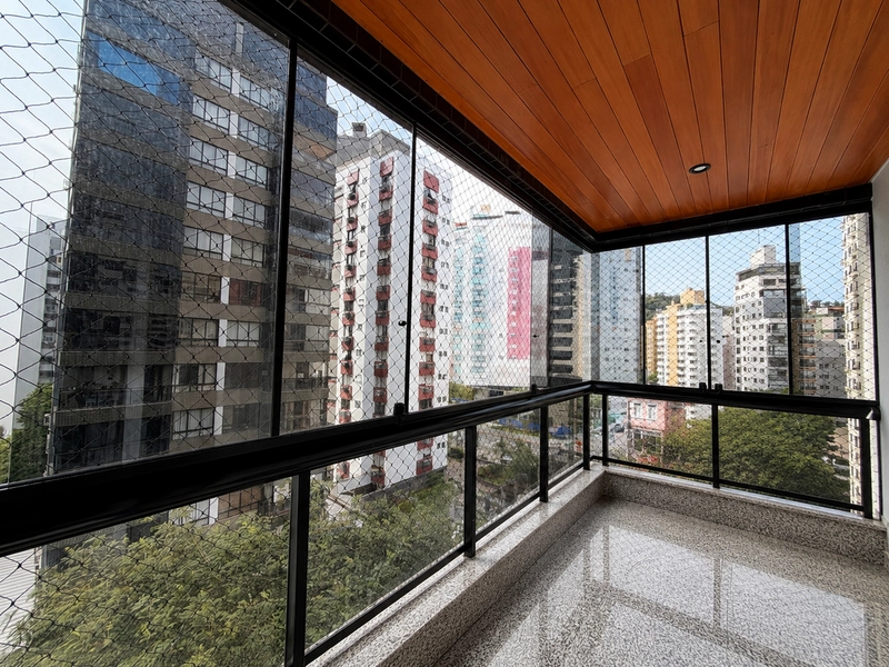 Apartamento à Venda - Rua Rafael Bandeira | Centro - Florianópolis: 2ª foto da galeria de imagens do imóvel