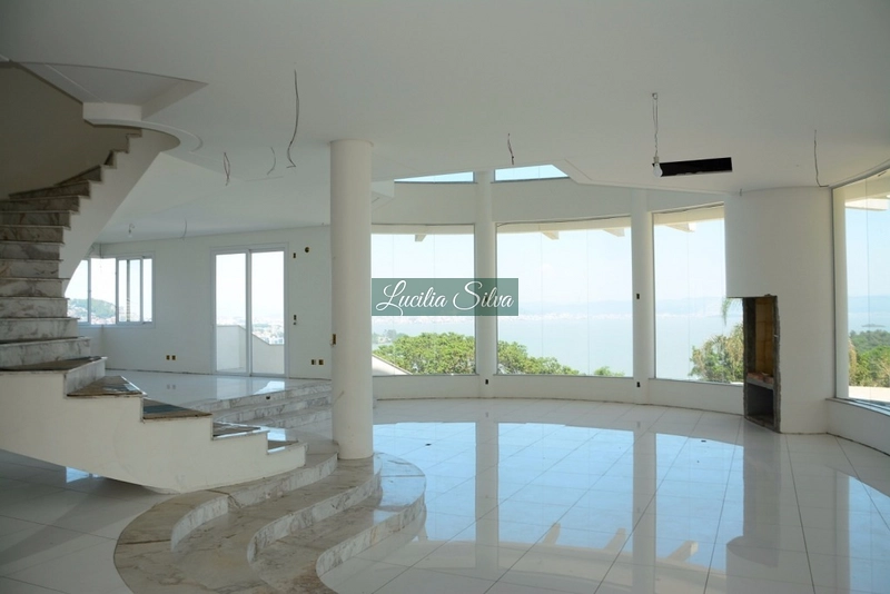 Casa a venda com vista panorâmica mar: 4ª foto da galeria de imagens do imóvel