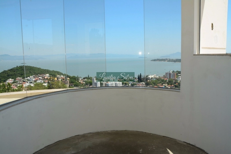 Casa a venda com vista panorâmica mar: 22ª foto da galeria de imagens do imóvel