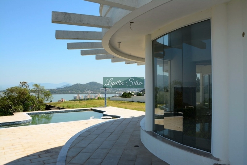 Casa a venda com vista panorâmica mar: 24ª foto da galeria de imagens do imóvel