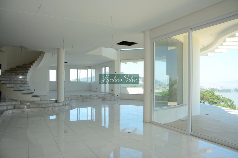 Casa a venda com vista panorâmica mar: 5ª foto da galeria de imagens do imóvel