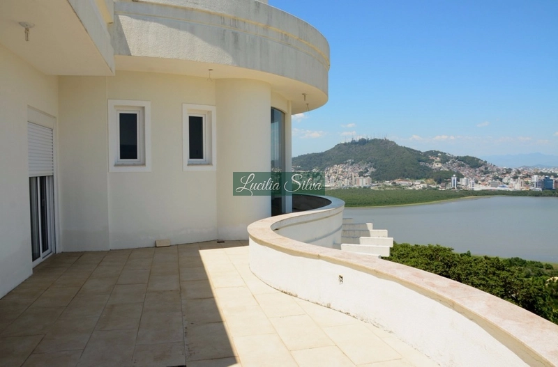 Casa a venda com vista panorâmica mar: 23ª foto da galeria de imagens do imóvel