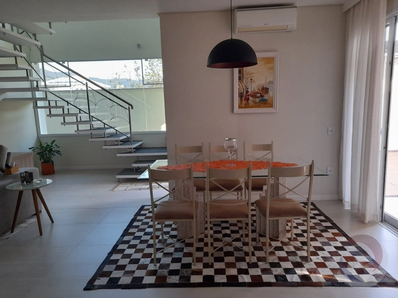 Casa próximo ao Colégio Jardim Anchieta e Imperatriz , horto Florestal: 2ª foto da galeria de imagens do imóvel