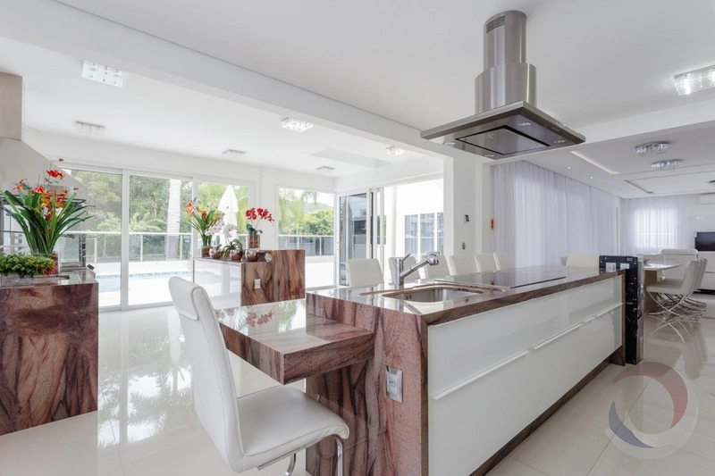 Casa residencial a venda proximo ao Amoreville Jurerê internacional: 7ª foto da galeria de imagens do imóvel
