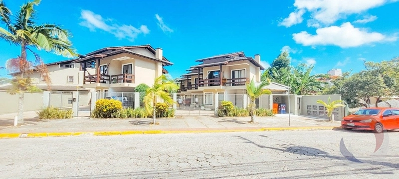 Conjunto de casas a venda pronta pra ser alugada, condominio fechado: 1ª foto da galeria de imagens do imóvel
