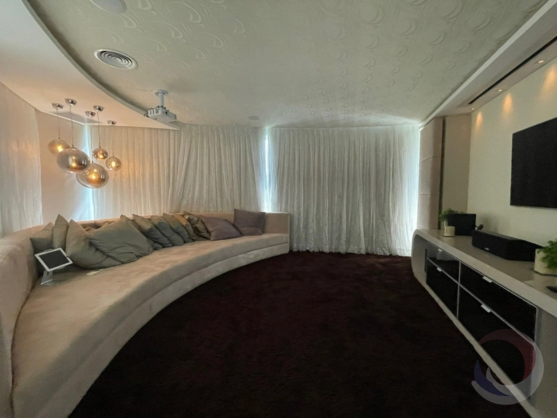 Casa a venda proximo ao DONNA Jurerê internacional: 4ª foto da galeria de imagens do imóvel