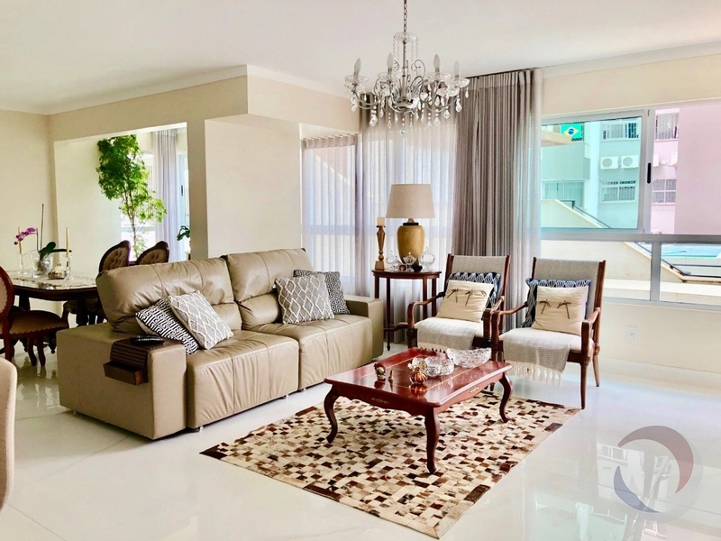 Apartamento a venda frente praça Celso Ramos na Agronomica: 4ª foto da galeria de imagens do imóvel