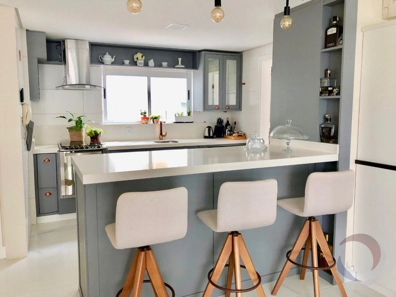 Apartamento a venda frente praça Celso Ramos na Agronomica: 3ª foto da galeria de imagens do imóvel