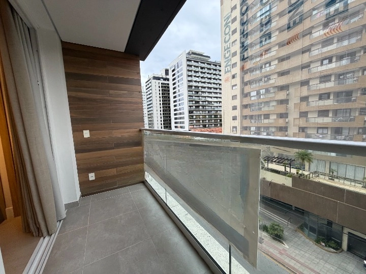 Apto a venda mobiliado de 2 dormitórios  no centro  Florianopolis: 6ª foto da galeria de imagens do imóvel