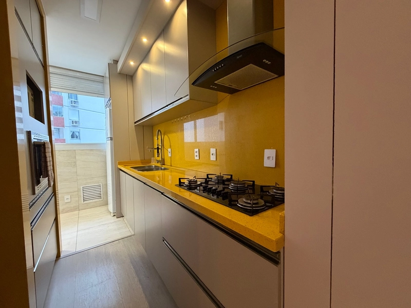 Apto a venda mobiliado de 2 dormitórios  no centro  Florianopolis: 8ª foto da galeria de imagens do imóvel