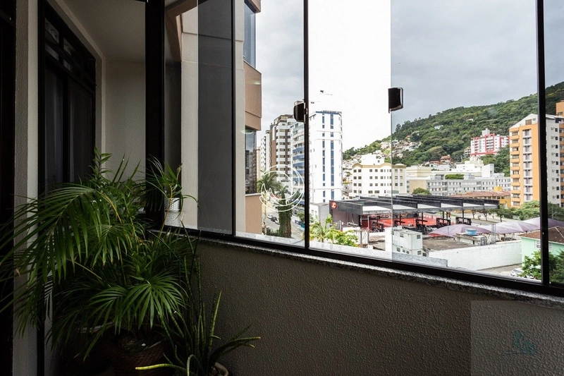 APTO A VENDA PERTO HIPPO NO CENTRO FLORIANÓPOLIS: 19ª foto da galeria de imagens do imóvel