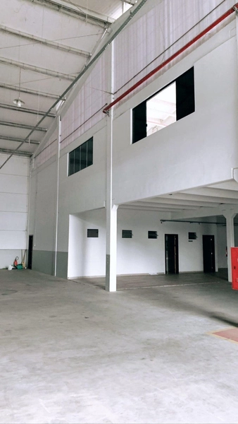 Galpão industrial para locar com  1.479m² área construída,em Guabiruba: 5ª foto da galeria de imagens do imóvel