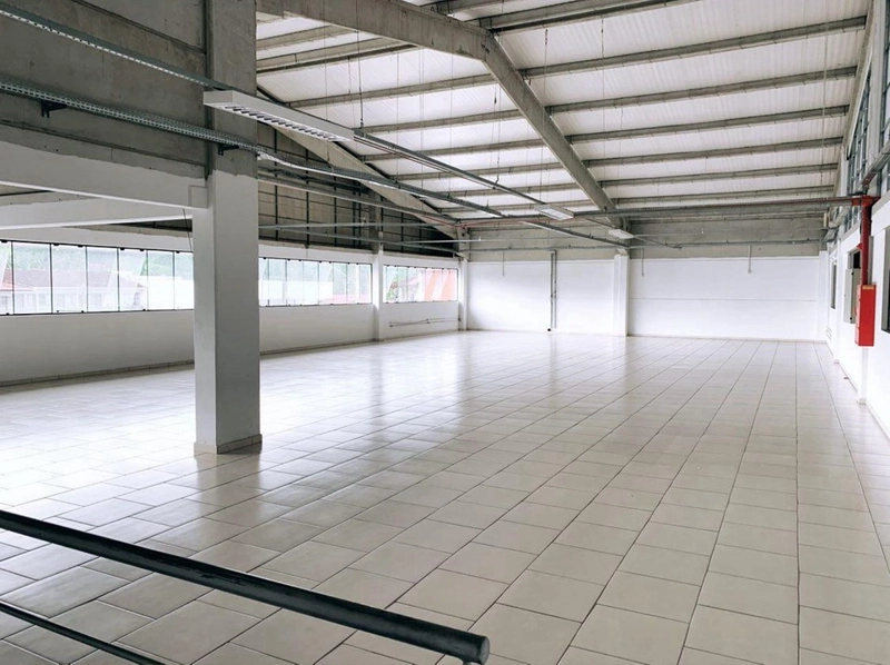 Galpão industrial para locar com  1.479m² área construída,em Guabiruba: 4ª foto da galeria de imagens do imóvel