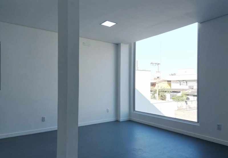 Galpão com 350m²,fácil acesso caminhoes,mezanino em Itajaí-SC: 5ª foto da galeria de imagens do imóvel