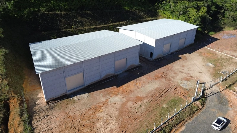 Galpão com espaço ideal para impulsionar seu negócio nós temos:: 4ª foto da galeria de imagens do imóvel