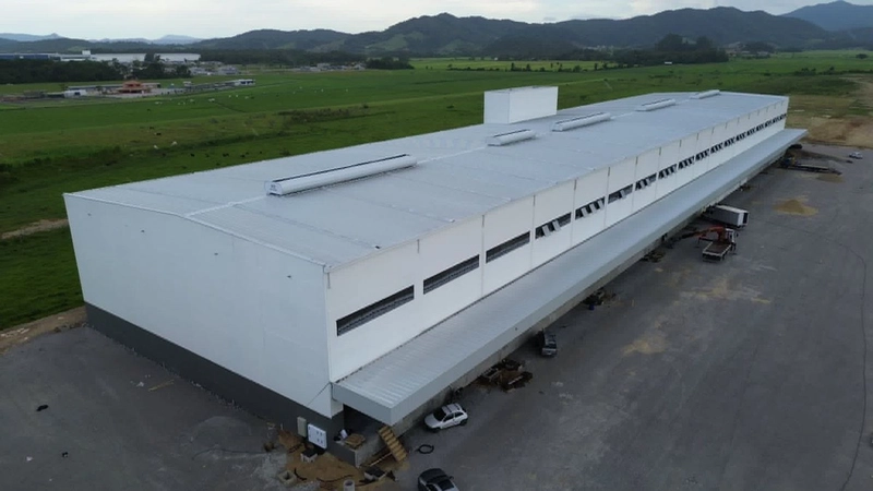 COMPLEXO DE GALPÕES LOGÍSTICOS PARA LOCAÇÃO – GASPAR/SC: 2ª foto da galeria de imagens do imóvel