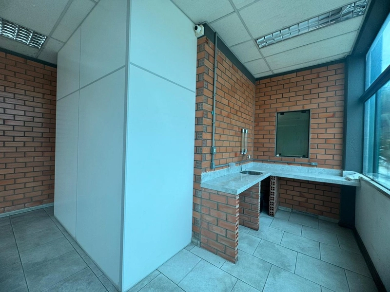 Galpão 3200m²FÁCIL ACESSO AOS PORTOS,instale sua empresa aqui conosco!: 23ª foto da galeria de imagens do imóvel