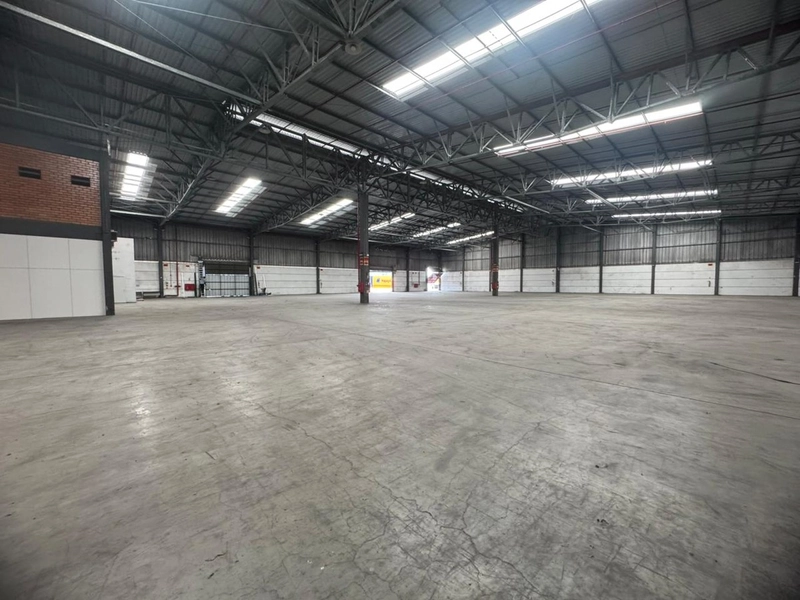 Galpão 3200m²FÁCIL ACESSO AOS PORTOS,instale sua empresa aqui conosco!: 14ª foto da galeria de imagens do imóvel