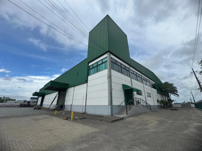 Galpão 3200m²FÁCIL ACESSO AOS PORTOS,instale sua empresa aqui conosco!: 5ª foto da galeria de imagens do imóvel