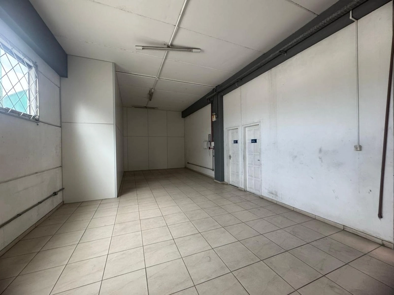 Galpão 3200m²FÁCIL ACESSO AOS PORTOS,instale sua empresa aqui conosco!: 16ª foto da galeria de imagens do imóvel