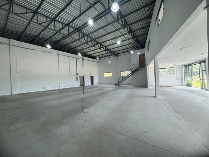 GALPÃO PARA LOCAÇÃO – GASPAR/SC | FRENTE PARA A RODOVIA IVO SILVEIRA: 17ª foto da galeria de imagens do imóvel