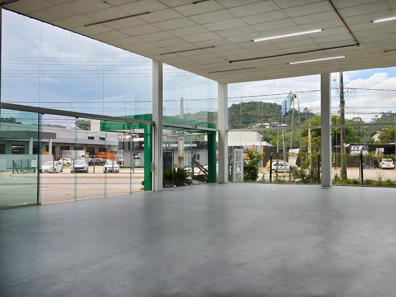 Galpão Comercial para Locação em Brusque – Excelente Visibilidade: 2ª foto da galeria de imagens do imóvel