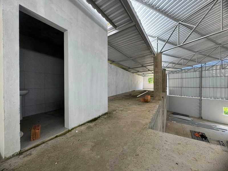 Galpão 570m²,com mezanino,banheiros :pronto para receber sua empresa !: 10ª foto da galeria de imagens do imóvel