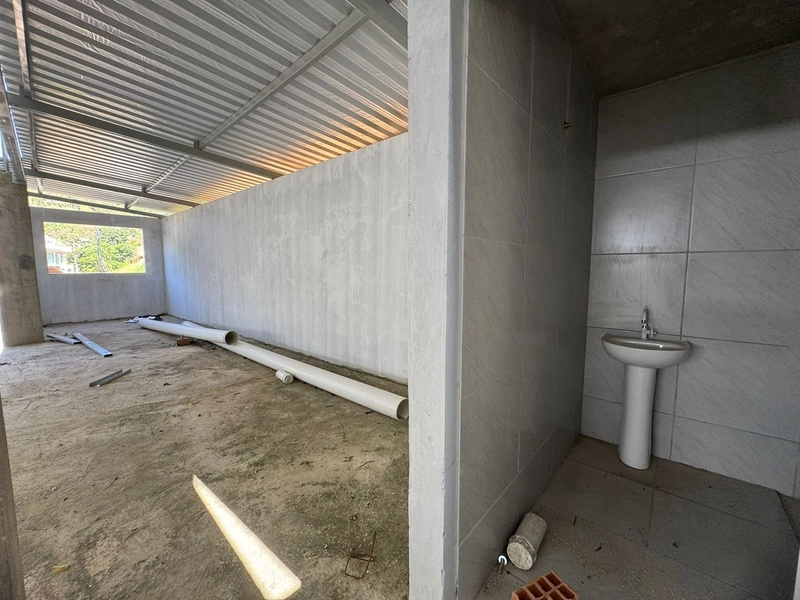 Galpão 570m²,com mezanino,banheiros :pronto para receber sua empresa !: 14ª foto da galeria de imagens do imóvel