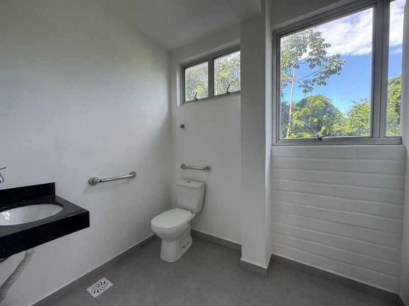 Sala Comercial para locação em prédio Comercial com 250m²,em Blumenau: 3ª foto da galeria de imagens do imóvel