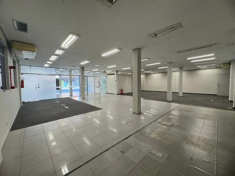Escelente espço e localização para você instalar sua empresa!: 13ª foto da galeria de imagens do imóvel