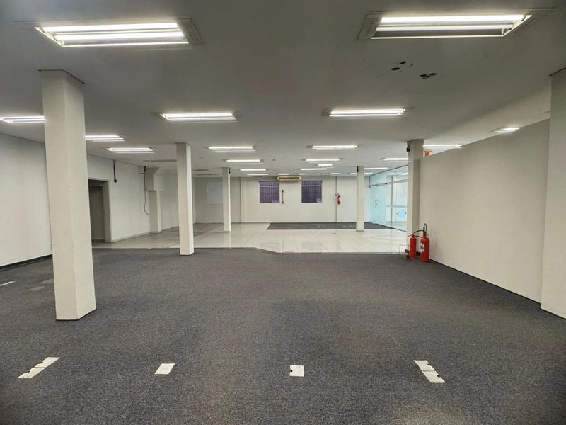 Escelente espço e localização para você instalar sua empresa!: 6ª foto da galeria de imagens do imóvel