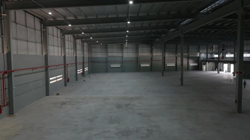 Galpão com logística eficiente, docas,sistema j3,para locar em Ilhota: 3ª foto da galeria de imagens do imóvel