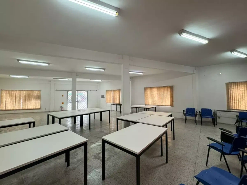 Galpão comercial no terreo,com 200m² a 5 min.do Centro de Brusque: 12ª foto da galeria de imagens do imóvel