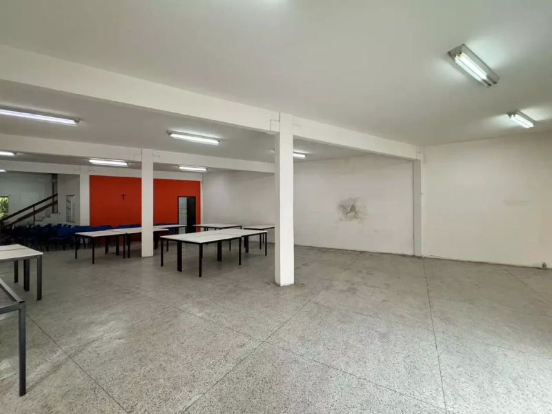 Galpão comercial no terreo,com 200m² a 5 min.do Centro de Brusque: 8ª foto da galeria de imagens do imóvel