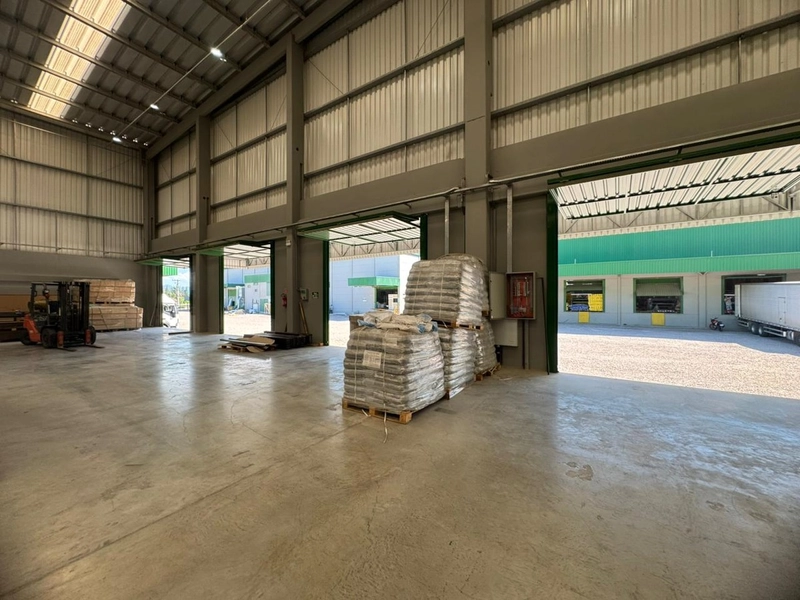 Galpão 2.640m²,com 10 docas,em ponto estratégico em Brusque.: 13ª foto da galeria de imagens do imóvel