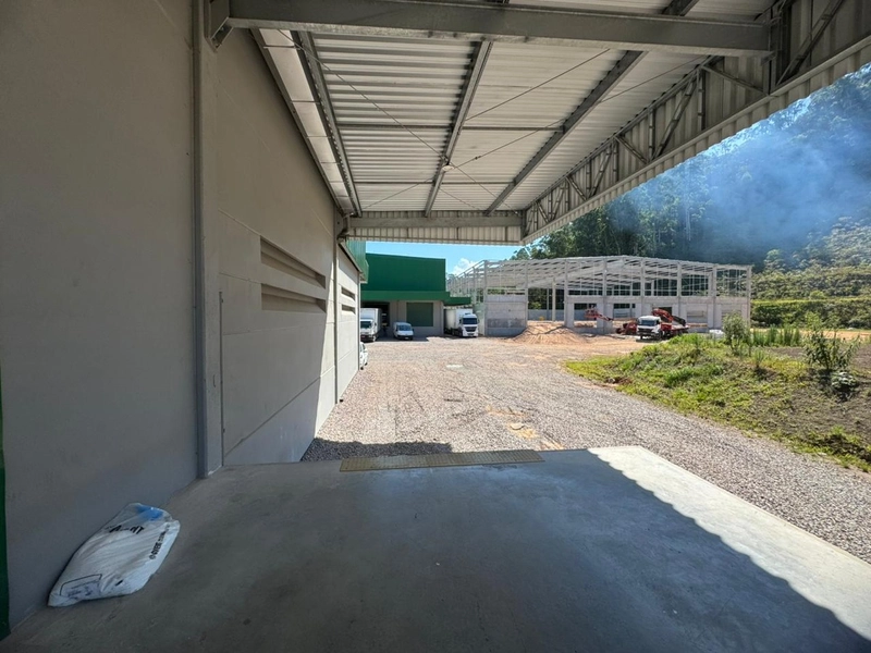 Galpão 2.640m²,com 10 docas,em ponto estratégico em Brusque.: 17ª foto da galeria de imagens do imóvel