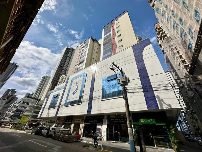 Oportunidade em Meia Praia – ItapemaSC,com 3 suítes amplas: 1ª foto da galeria de imagens do imóvel